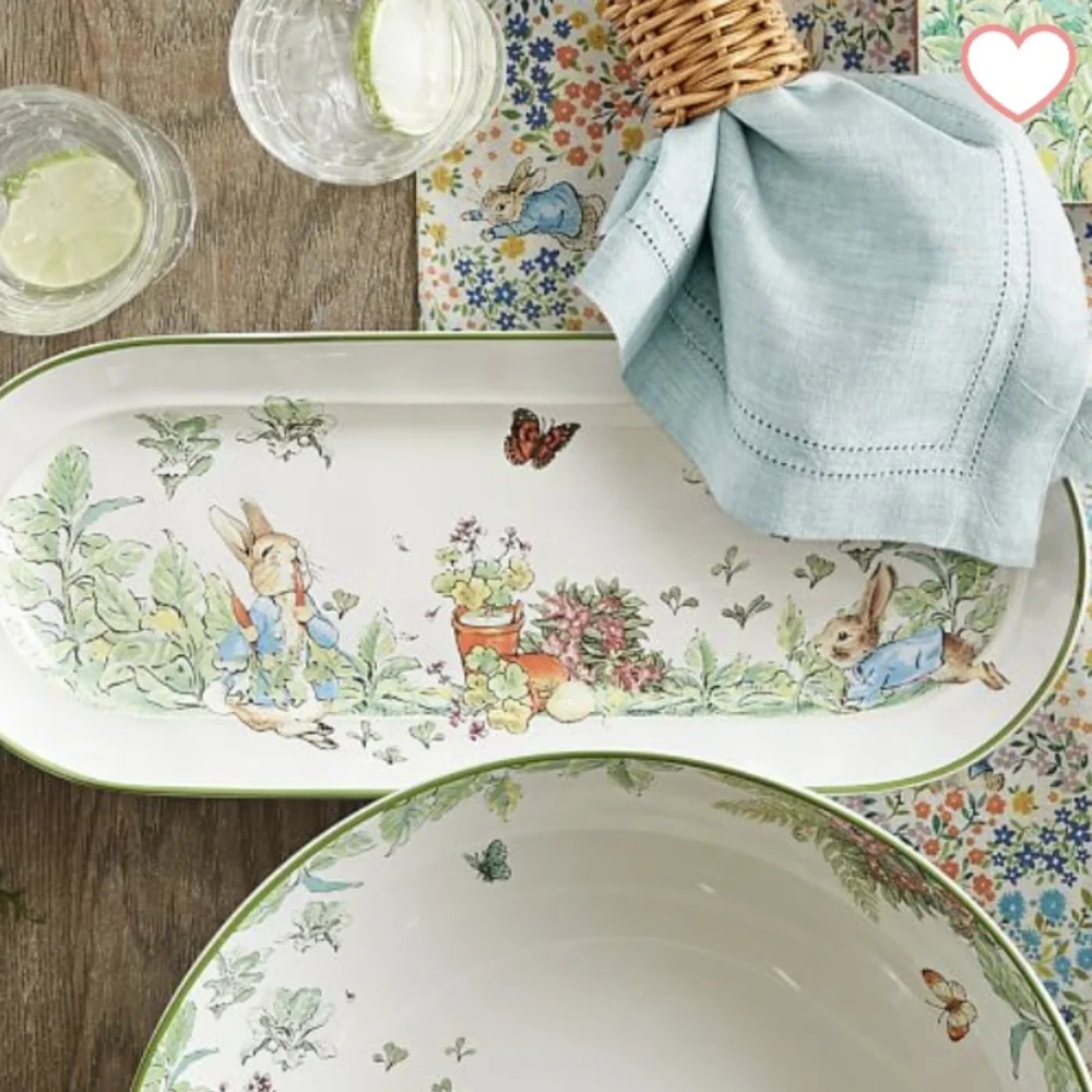 New Beatrix Potter Peter Rabbit Tablecloth and Four linen napkins